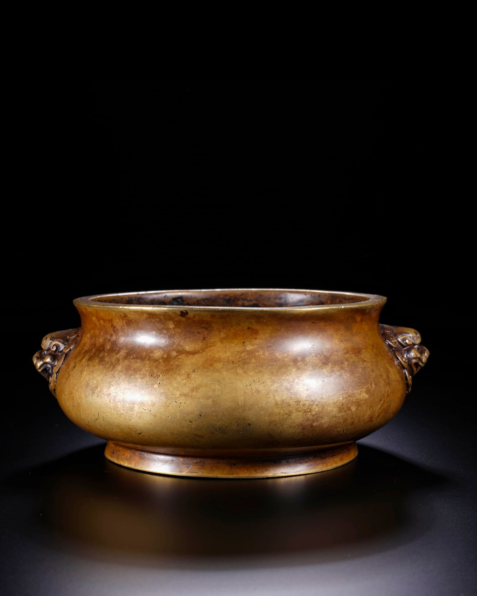 Ming Xuande Copper Double Lion Ear Furnace: L:13cm H: 4.6cm