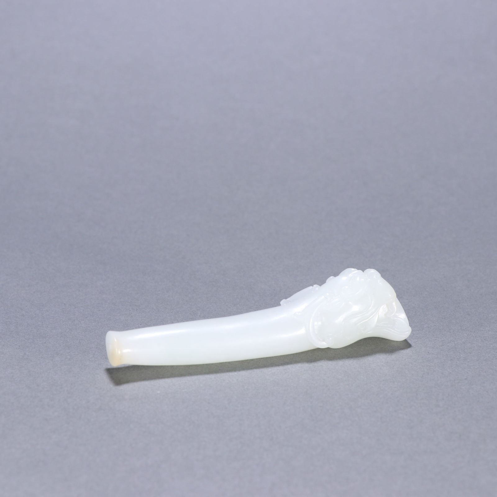 Hetian Jade Cigarette Holder (1 of 3)