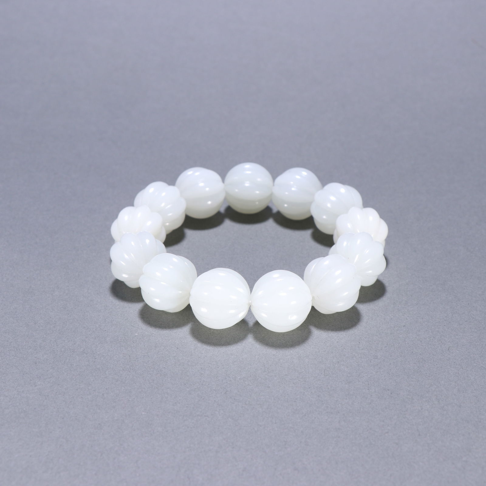 Qing Dynasty Hetian Jade Bracelet: 1.7/99.2g