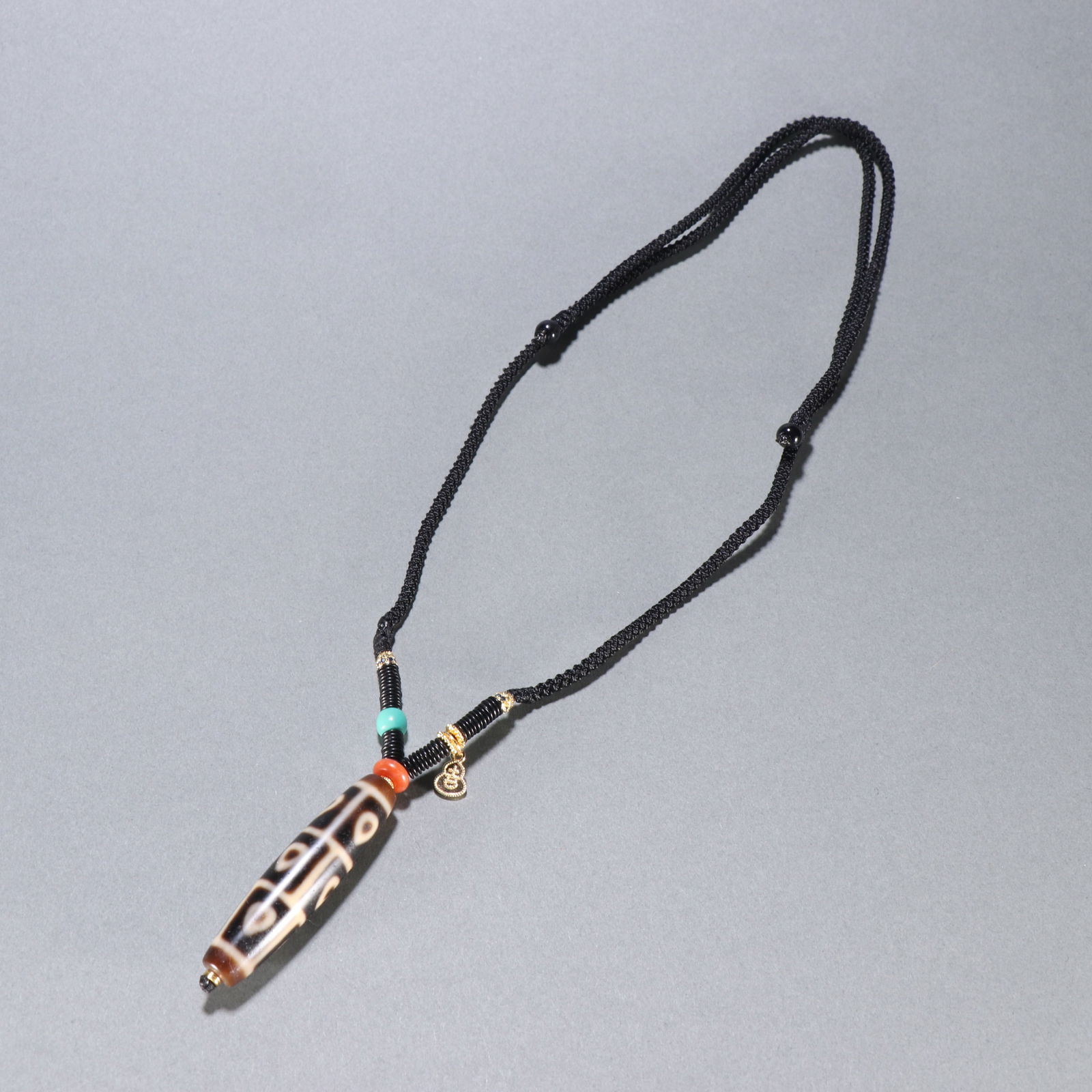 Qing Dynasty Nine-Eyed Dzi Bead Necklace (1 of 1)