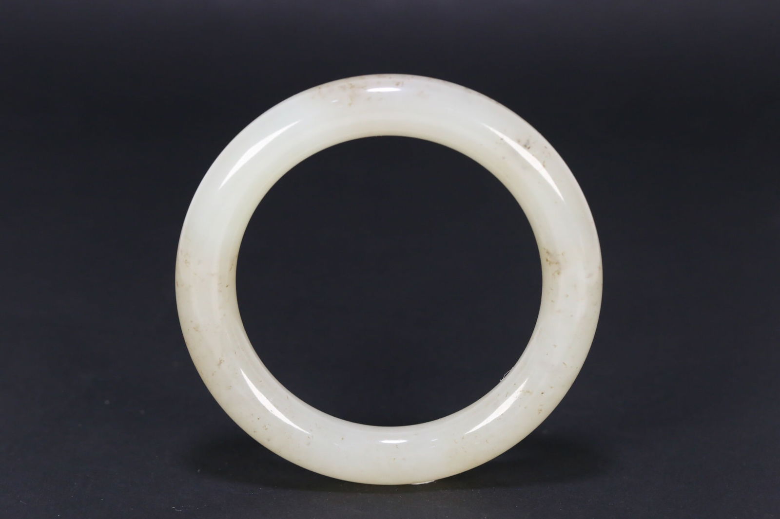 Hetian Jade Round Bangle (1 of 1)