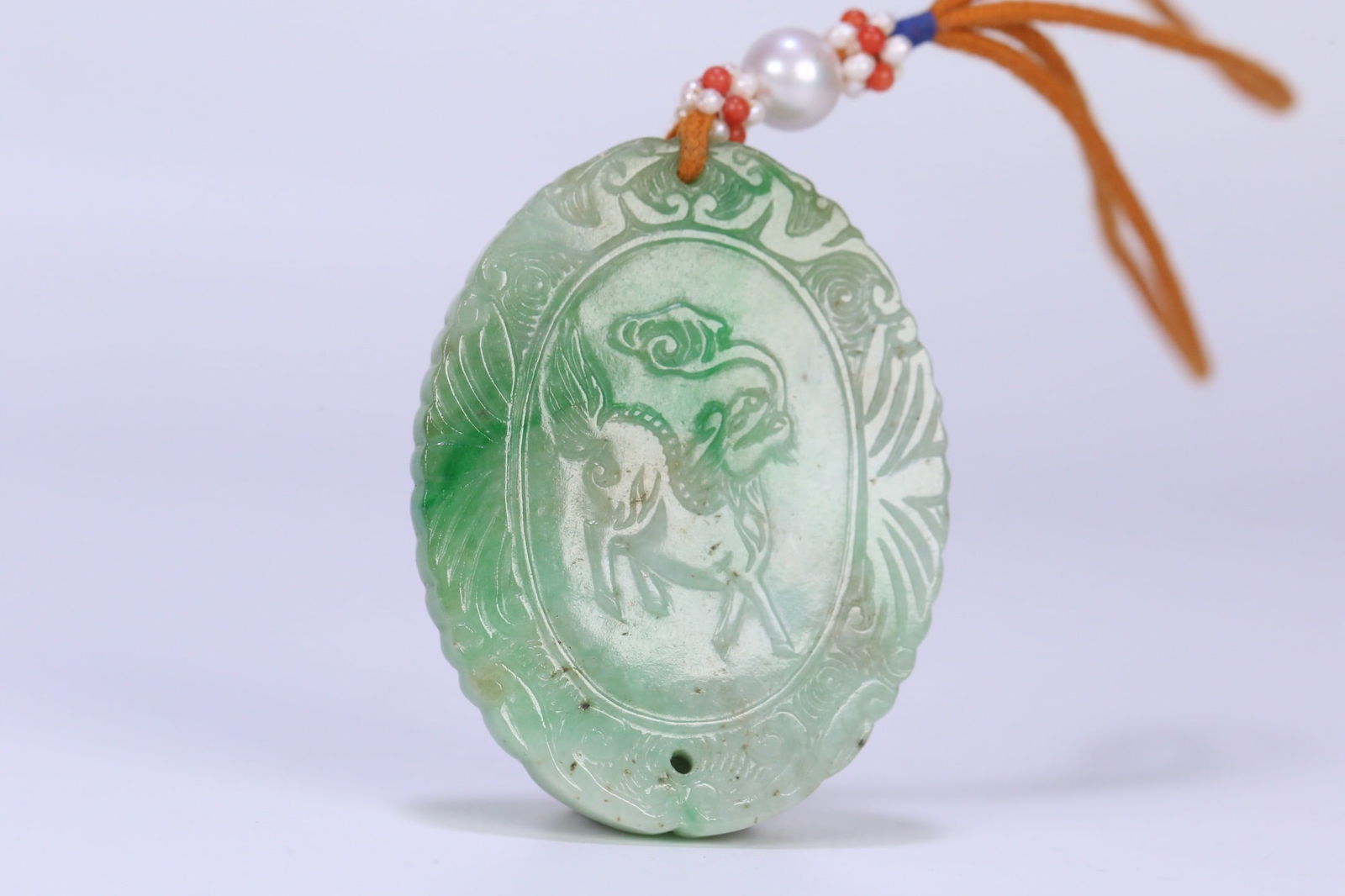 Jadeite Pendant: 5*3.9*0.6/28g