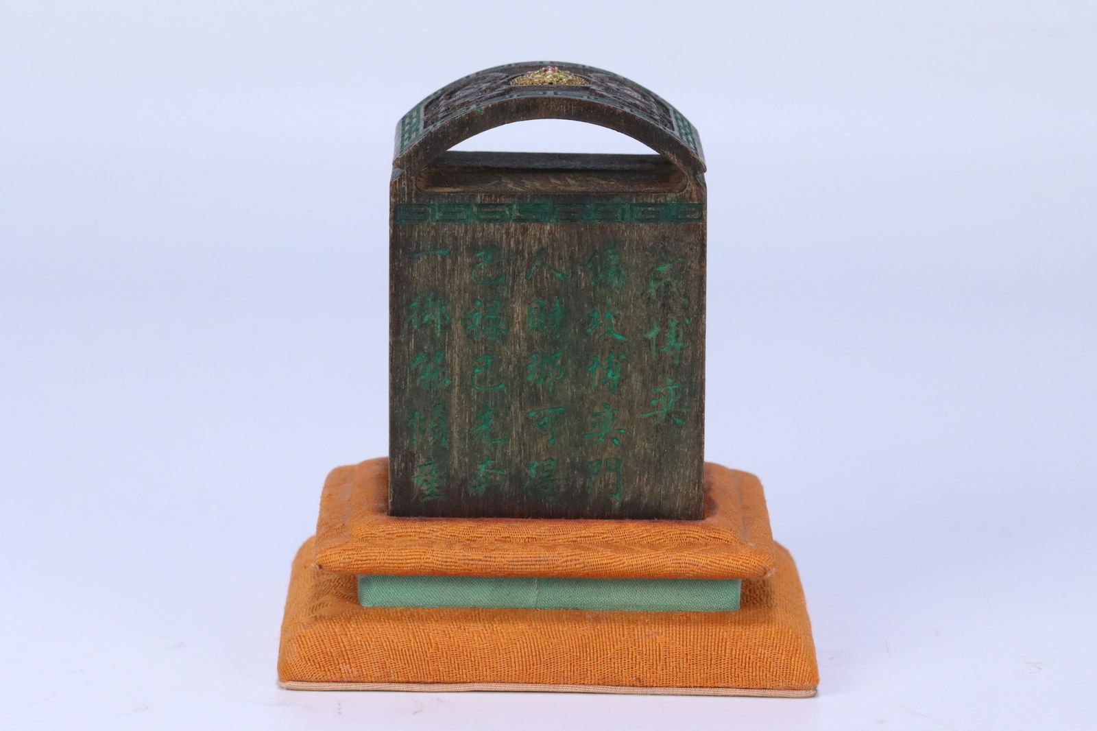 Jingting-marked agarwood seal: 7.2*4.03*5.03/104g