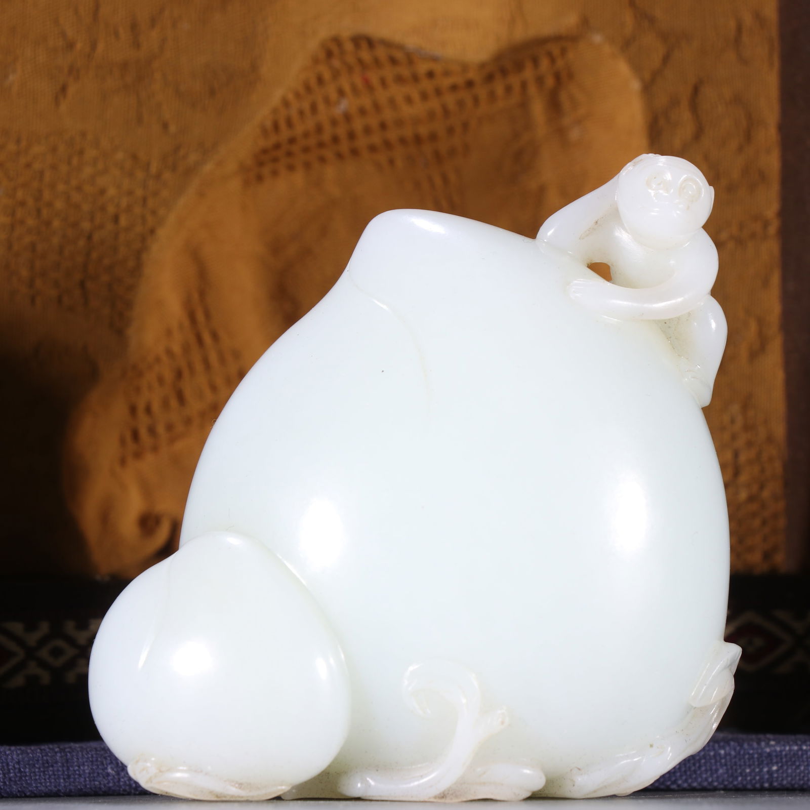 Qing Dynasty Hetian Jade Ornament (1 of 1)