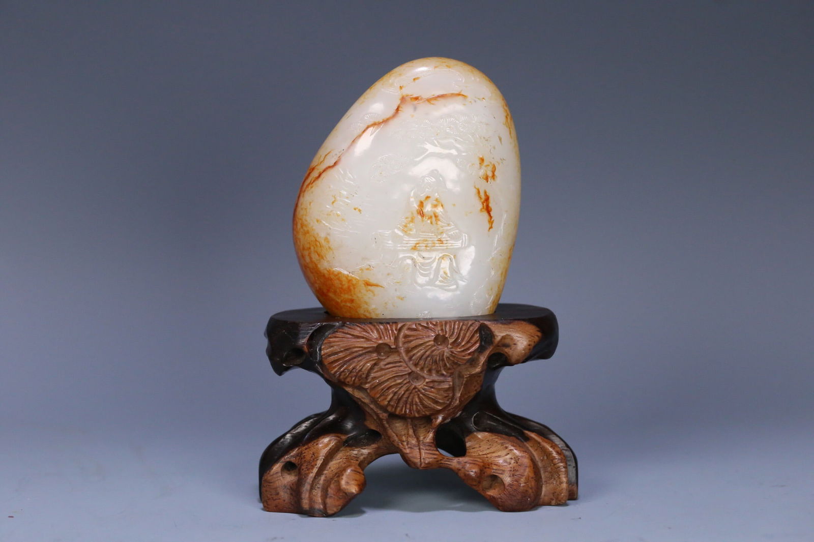 Hetian Jade Ornament (1 of 2)