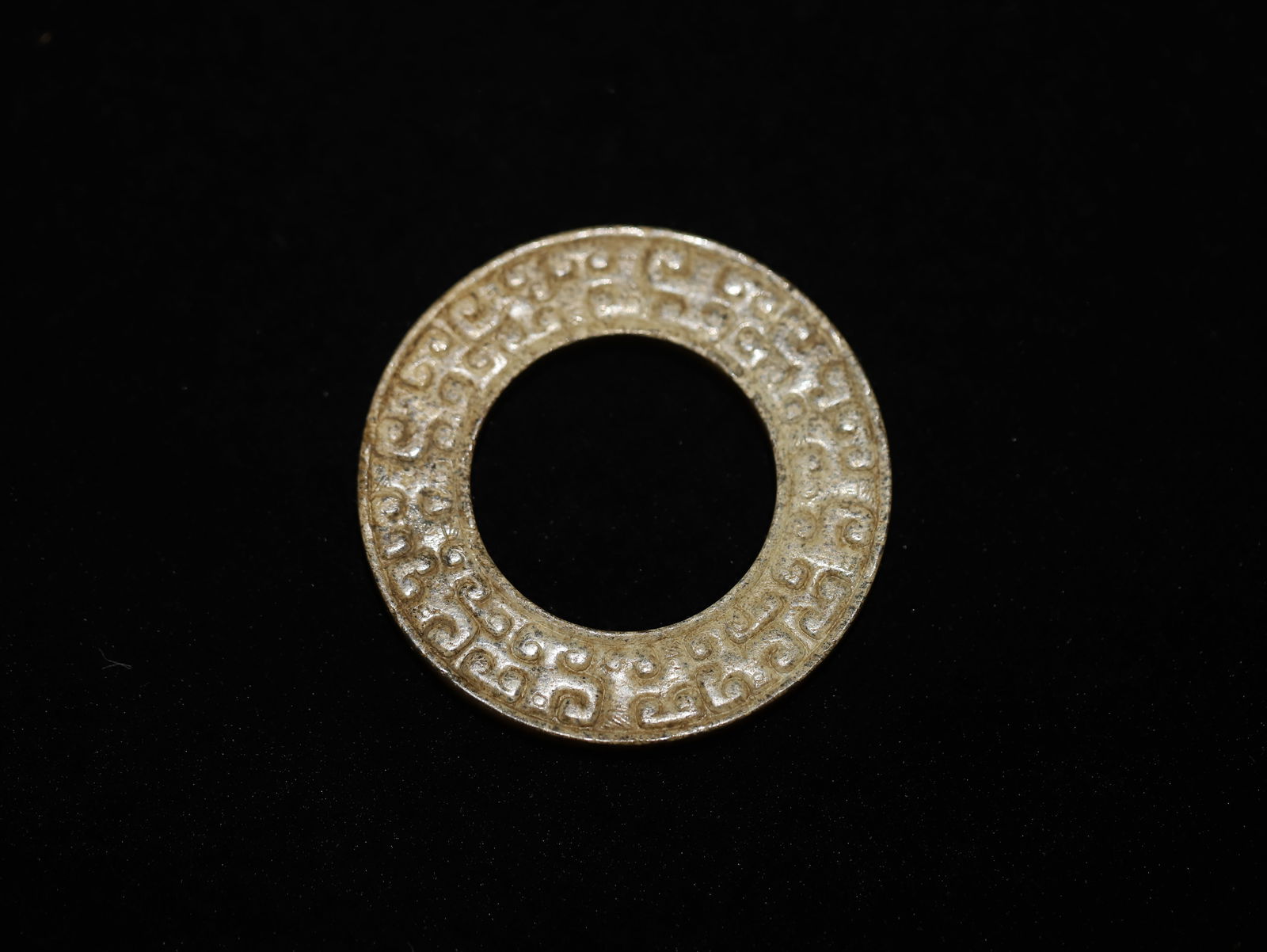 Warring States and Han Dynasty Jade Ring (1 of 1)