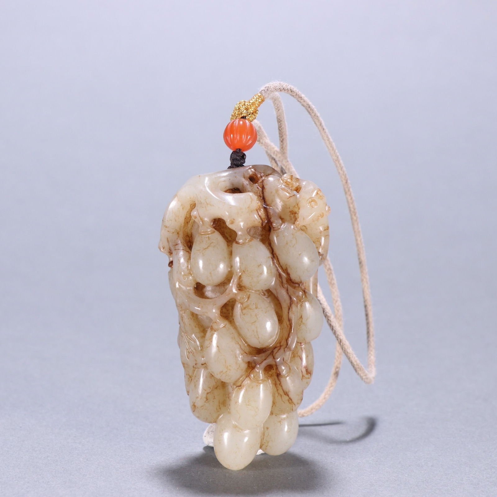 Qing Dynasty Hetian Jade Pendant: 7.3*4/117.5g