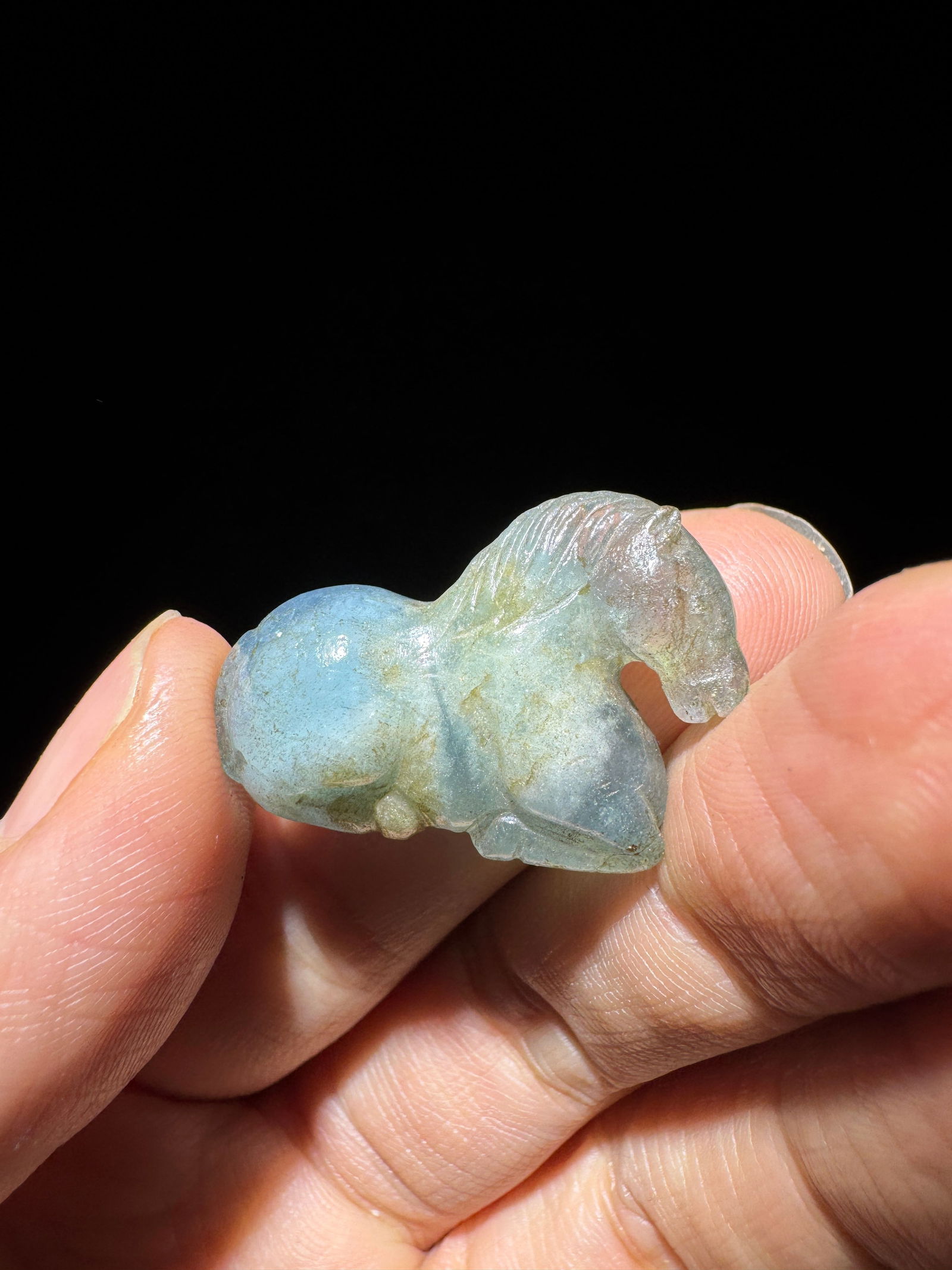 Qing Dynasty aquamarine pendant: 2.9*2.1*1.35/8.5g