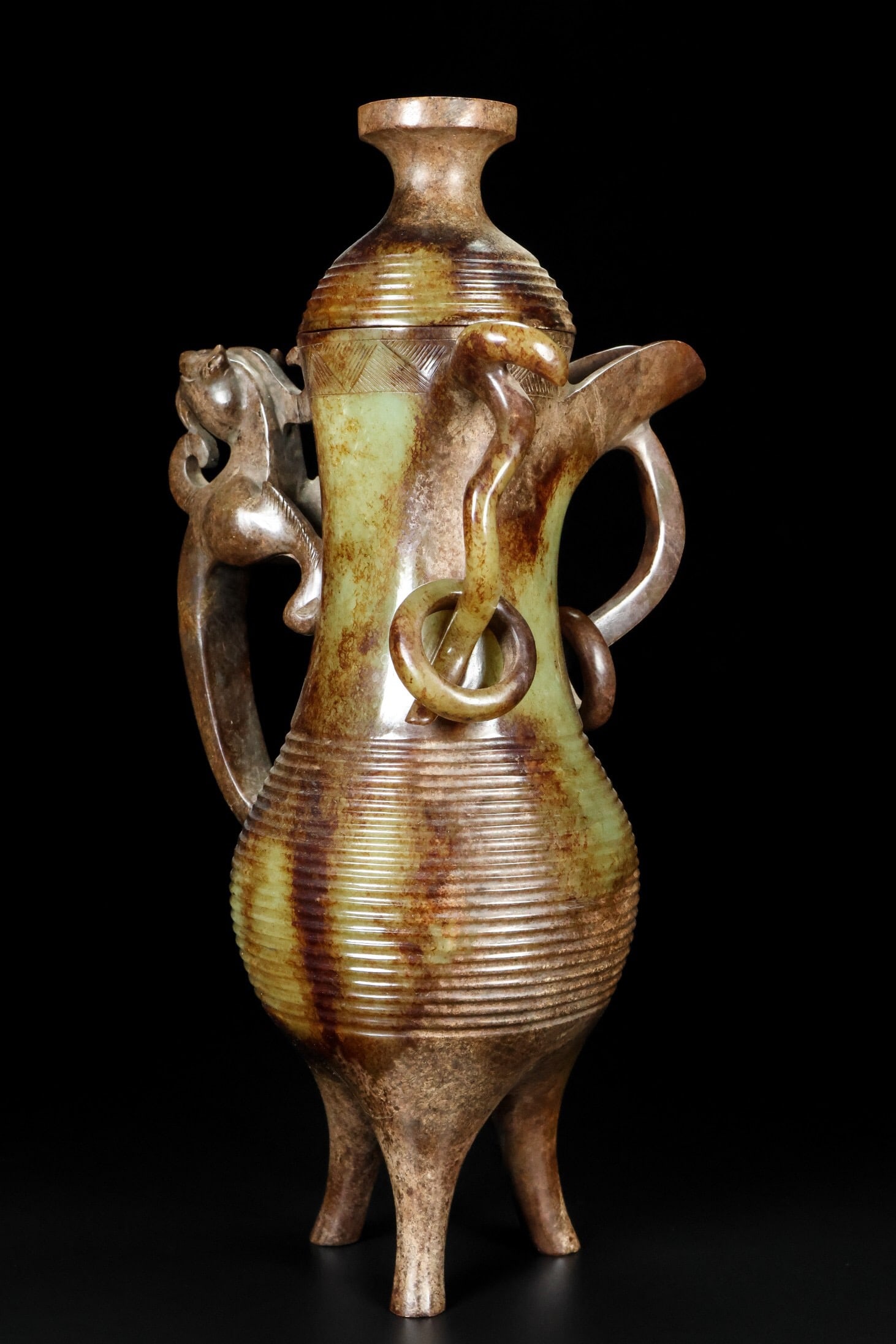Old Hetian Jade Teapot: 31*17*14/1568g