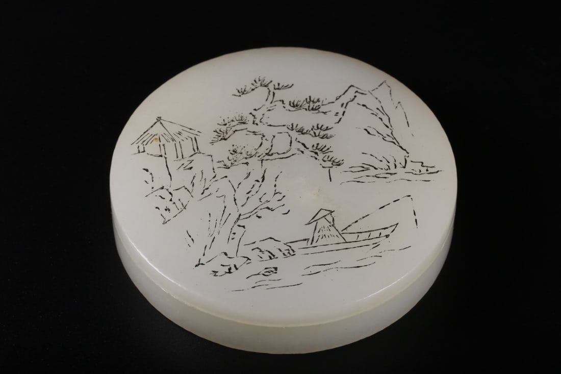 Qianlong mark Hetian White Jade Inkpad Box: 5.9*1.4/56g