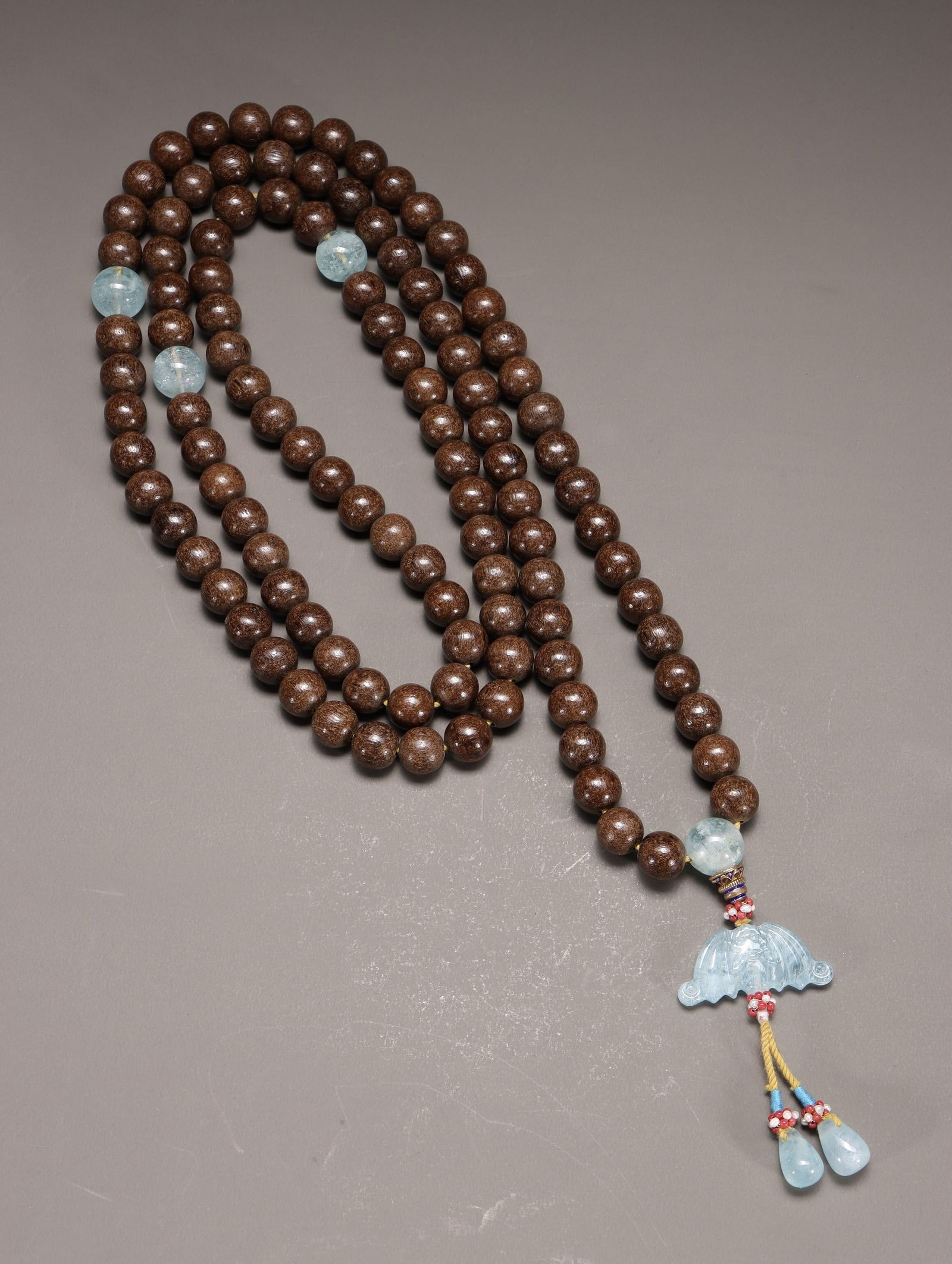 108-bead Buddhist prayer beads made of agarwood and aquamarine: 1.2/134g
