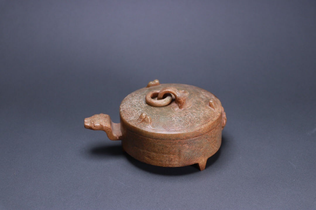 Jade covered box (1 of 3)