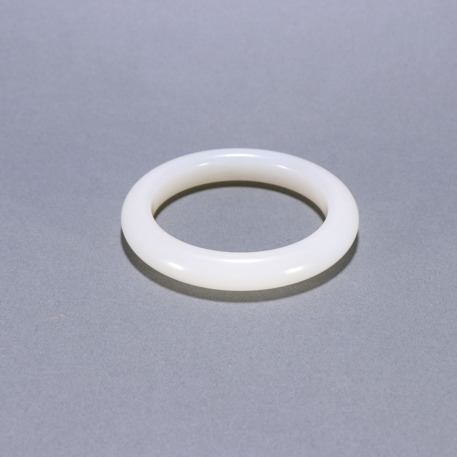 Qing Dynasty Hetian Jade Bracelet (1 of 1)