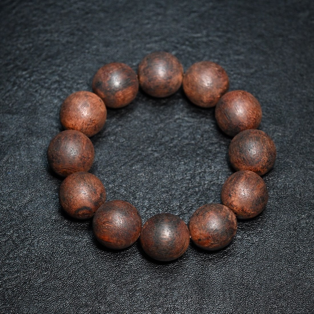Agarwood Round Bead Hand String (1 of 1)