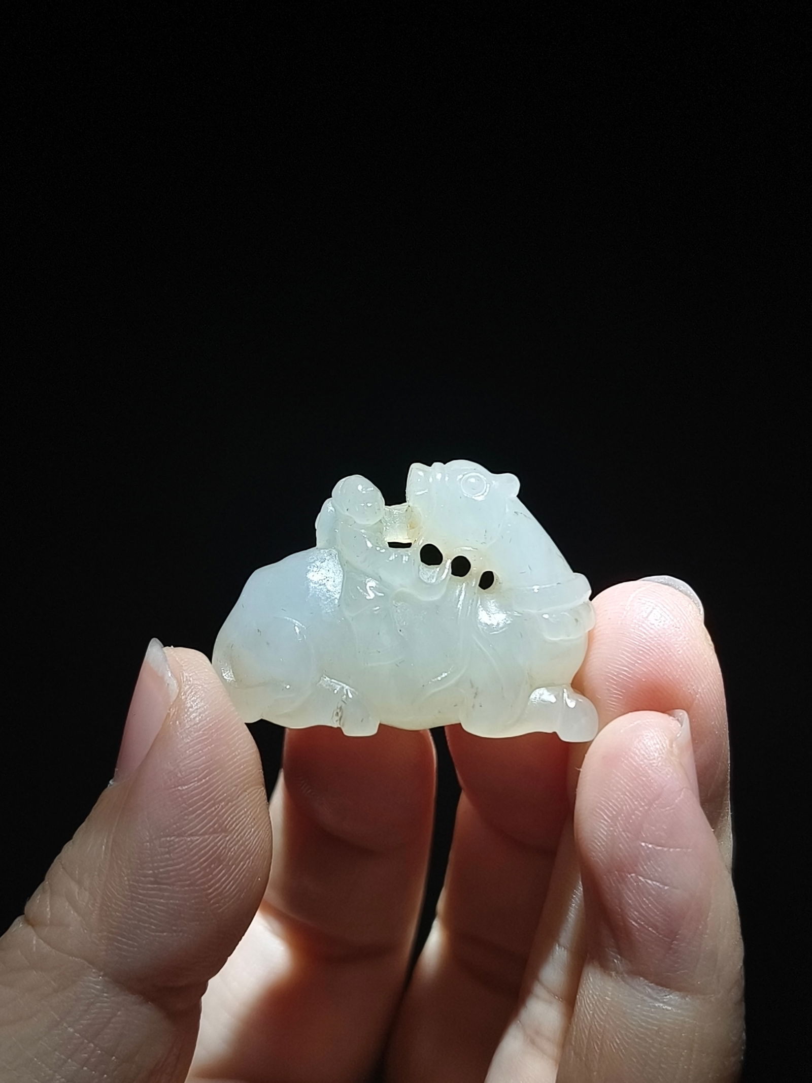 Qing Dynasty Hetian Jade Pendant: 2.25*3.2*1.3/11.7g