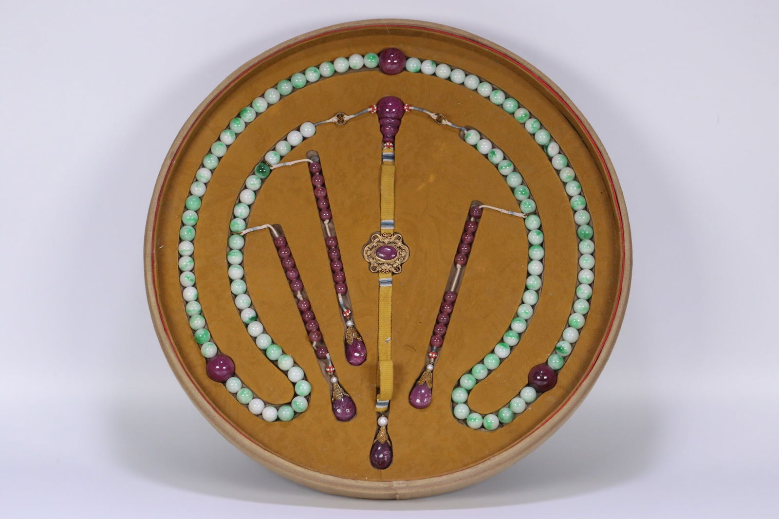 Jade Inlaid Silver Gilt Bracelet: 1.2/533.2g