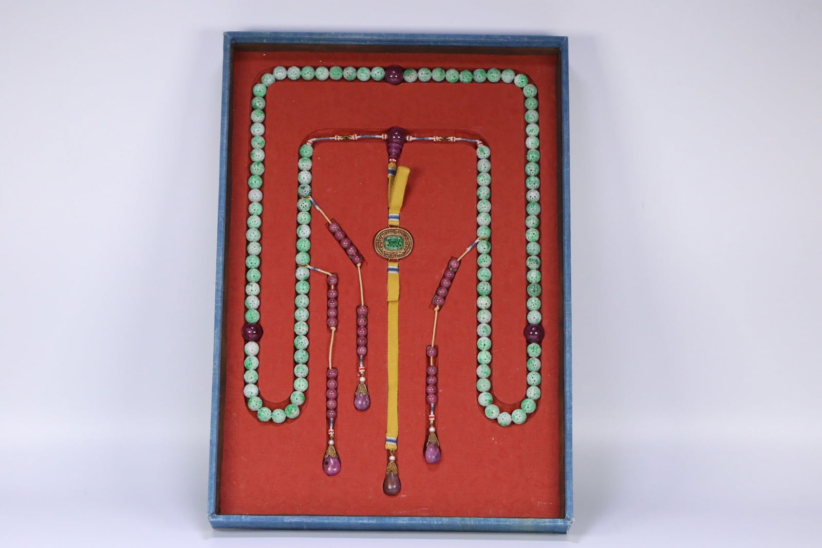 Jade Inlaid Silver Gilt Bracelet: 1.3/443g