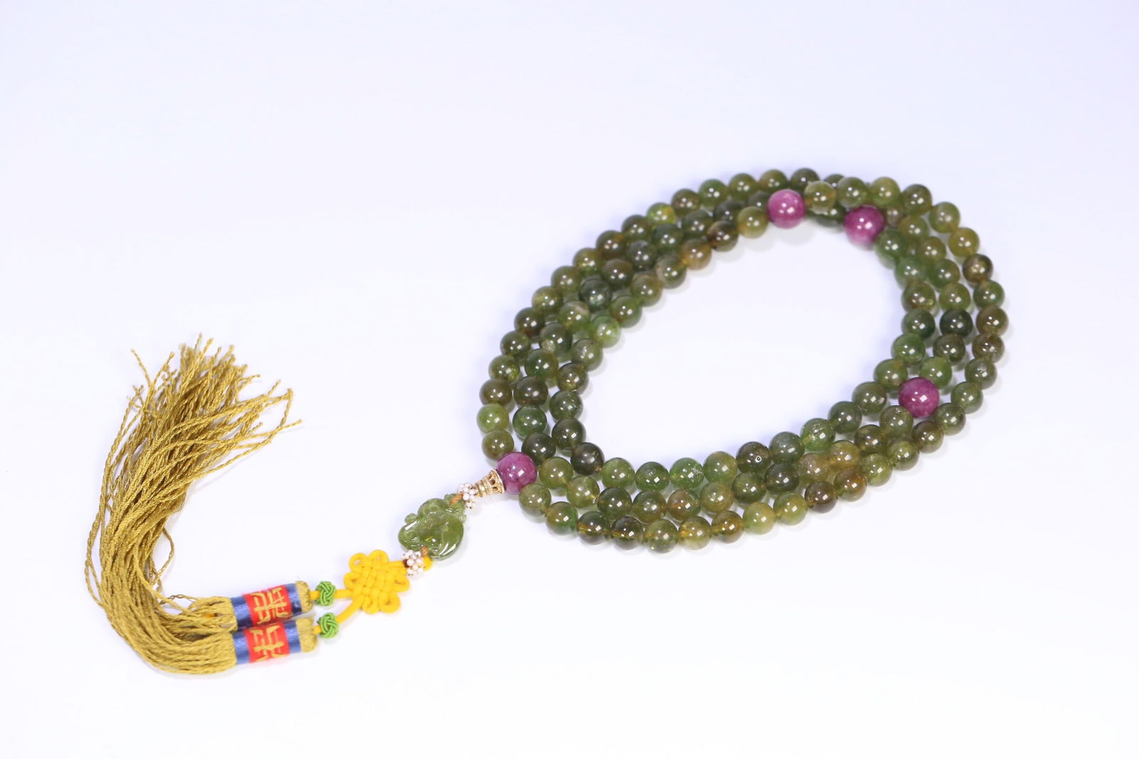 Qing Dynasty 108-Bead Green Tourmaline Prayer Beads: 1/158g