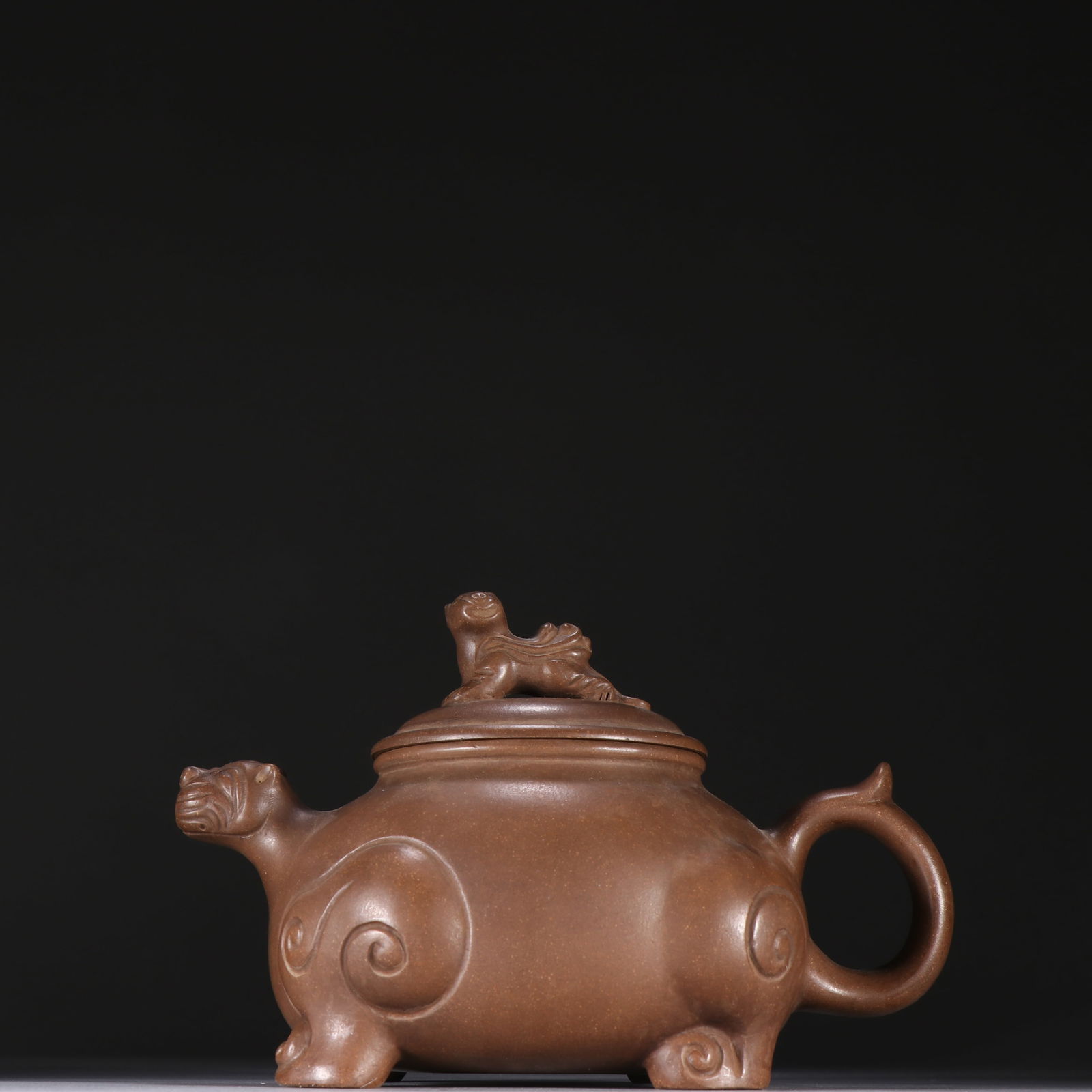 Xu Youquan mark Purple Clay Teapot (1 of 5)