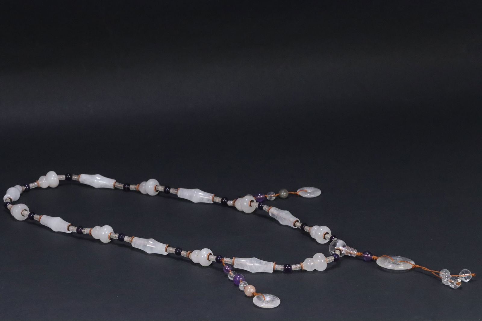 Qing Dynasty Crystal Necklace: 1.15*3.4/1.4*1.8/108g
