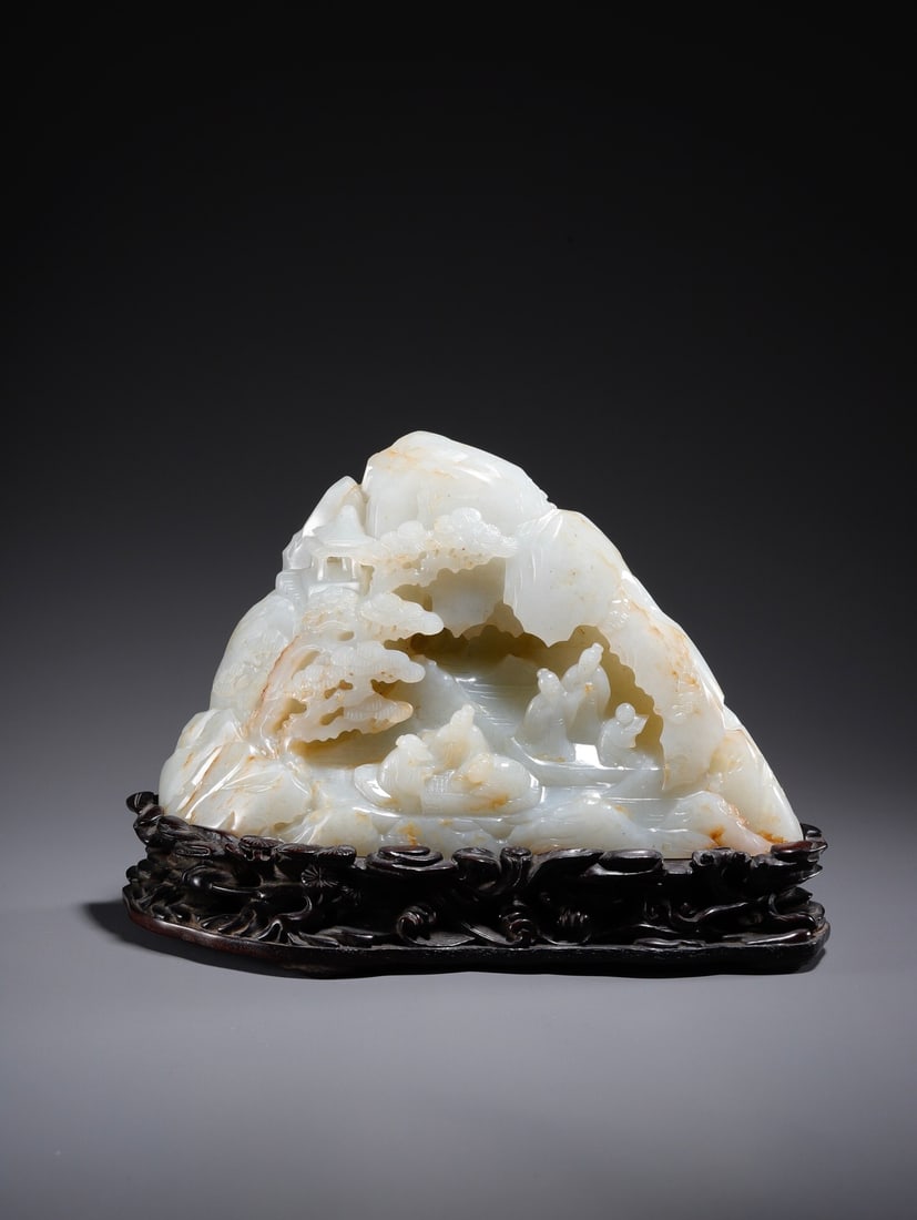 Hetian jade pebble mountain-shaped ornament (1 of 2)