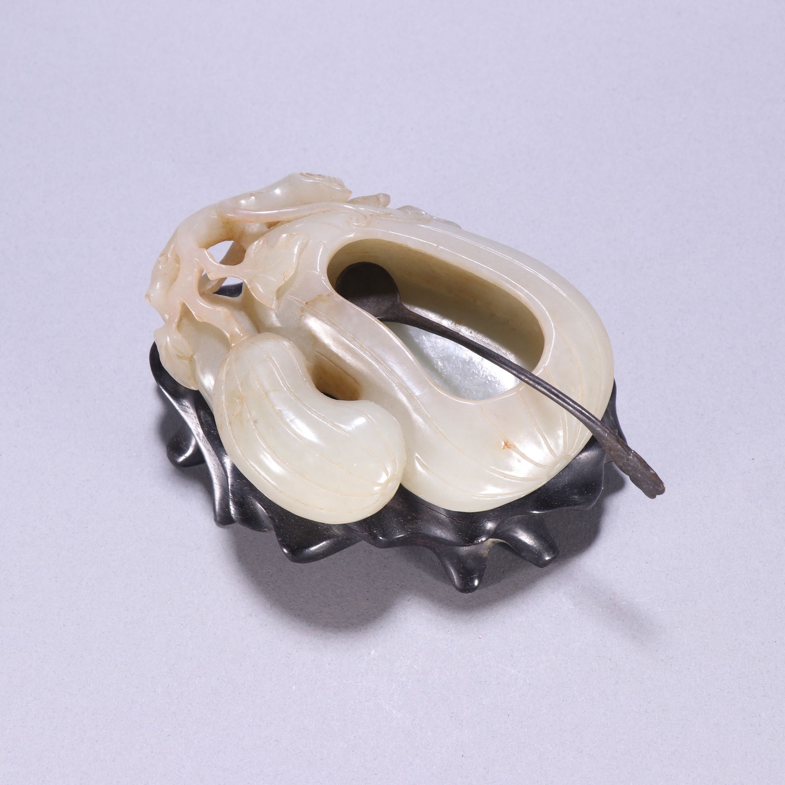 Qing Dynasty Hetian jade washer (1 of 2)