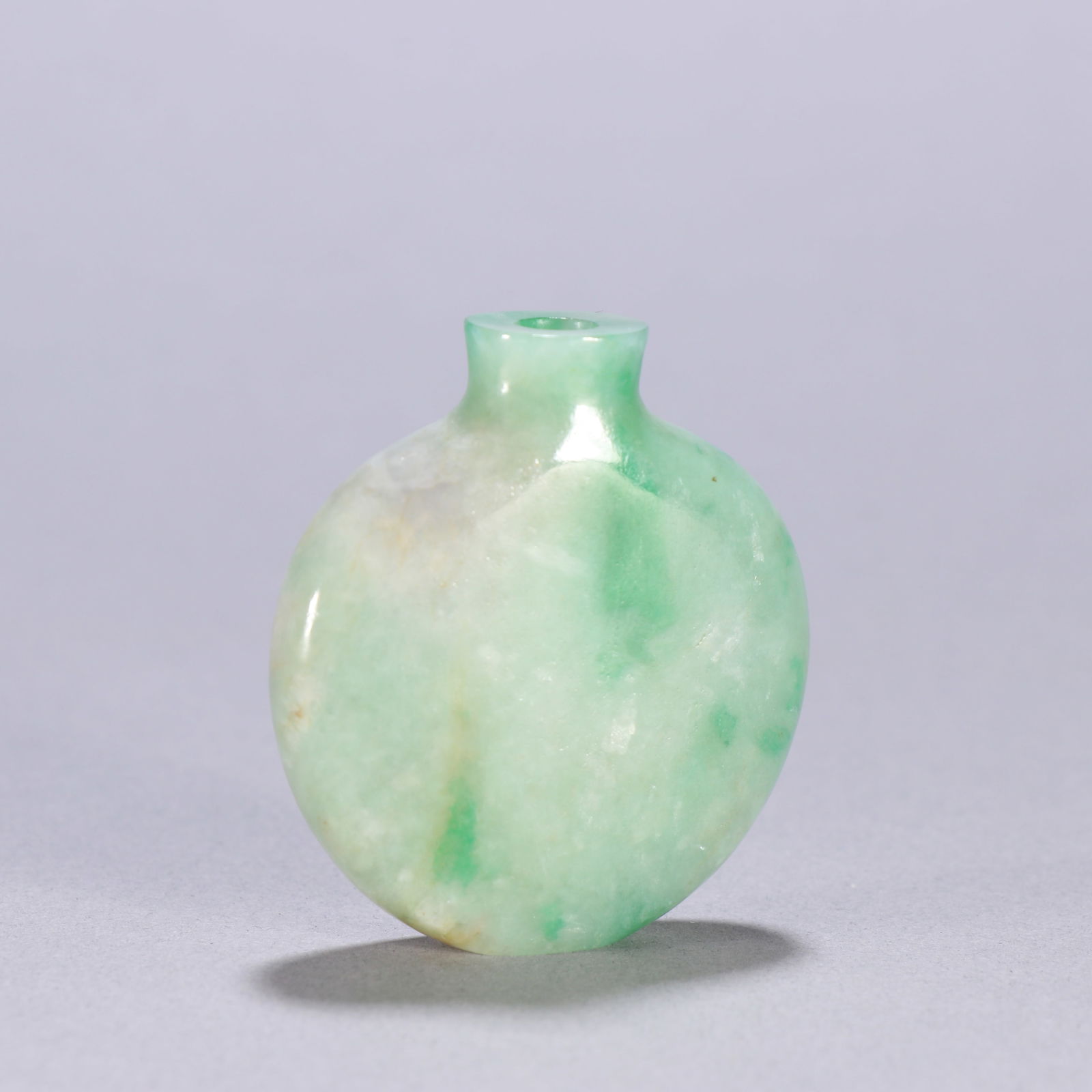 Qing Dynasty jadeite snuff bottle (1 of 1)