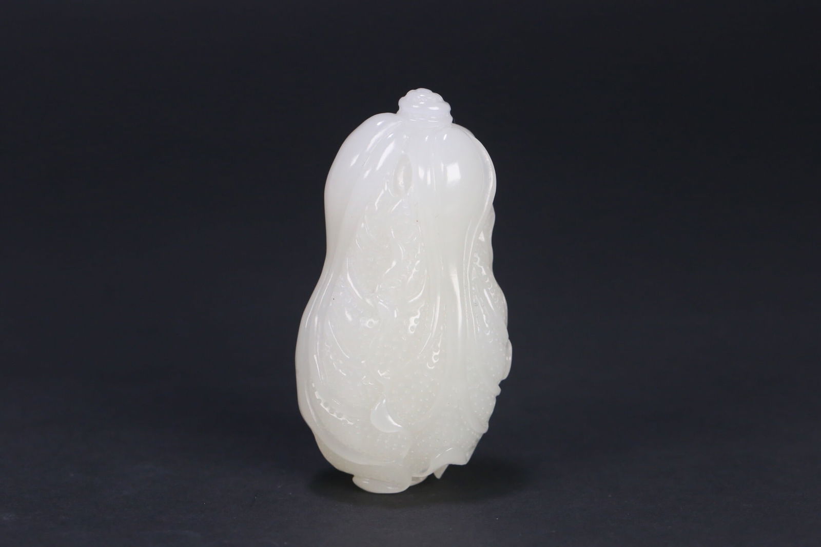 Hetian jade carving (1 of 1)