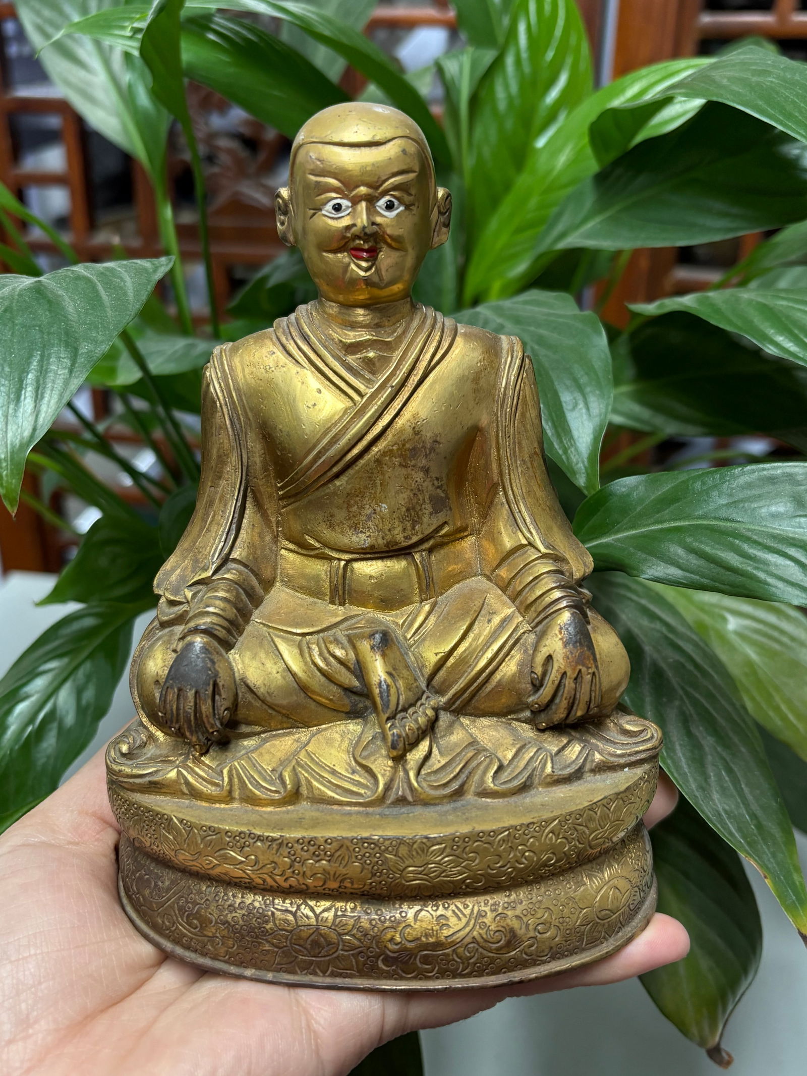 Qing Dynasty Tibetan Buddhist Bronze Buddha Statue: 14.8*10.9*8.2/1.04kg