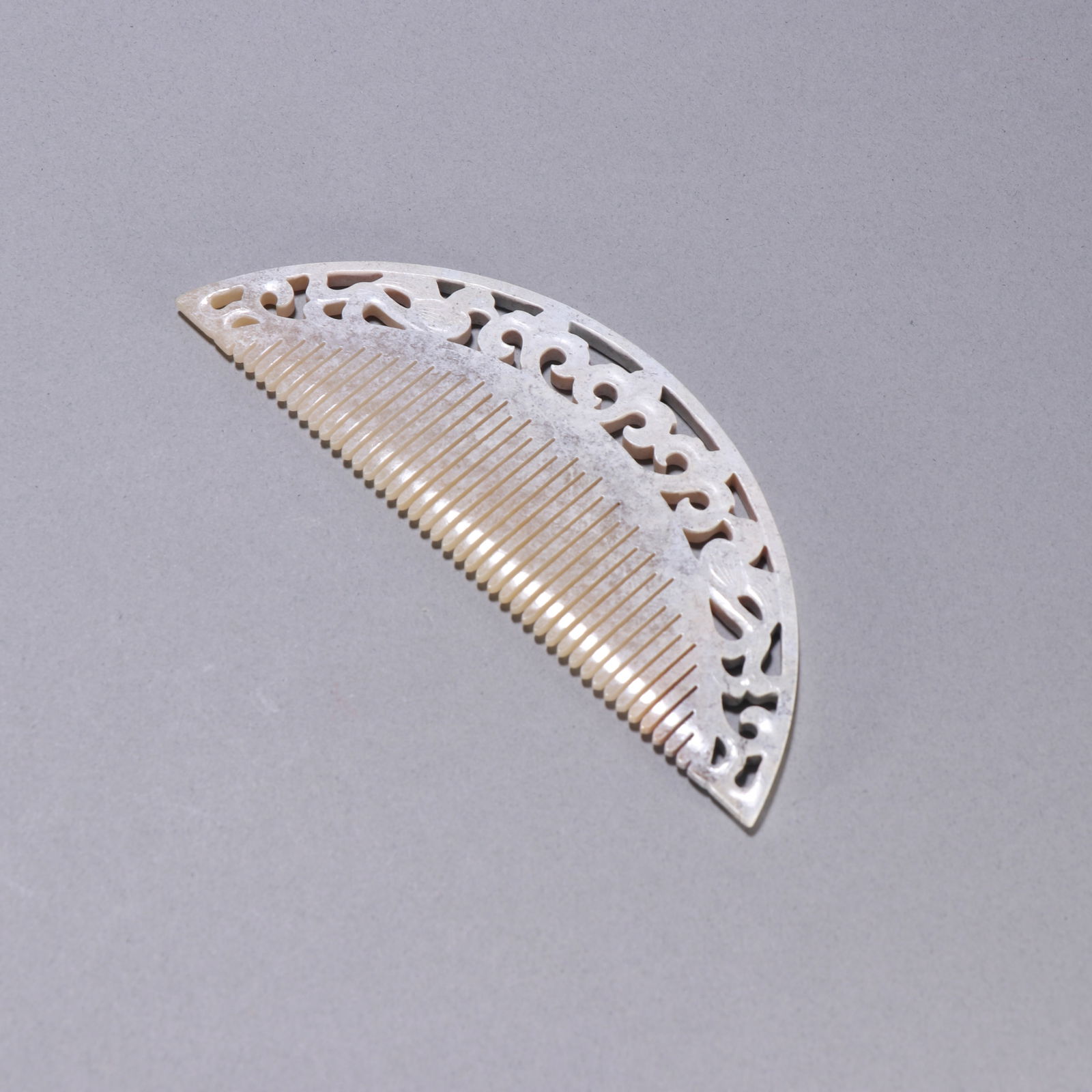 Han Dynasty Jade Comb: 4.6*12.5/36.5g