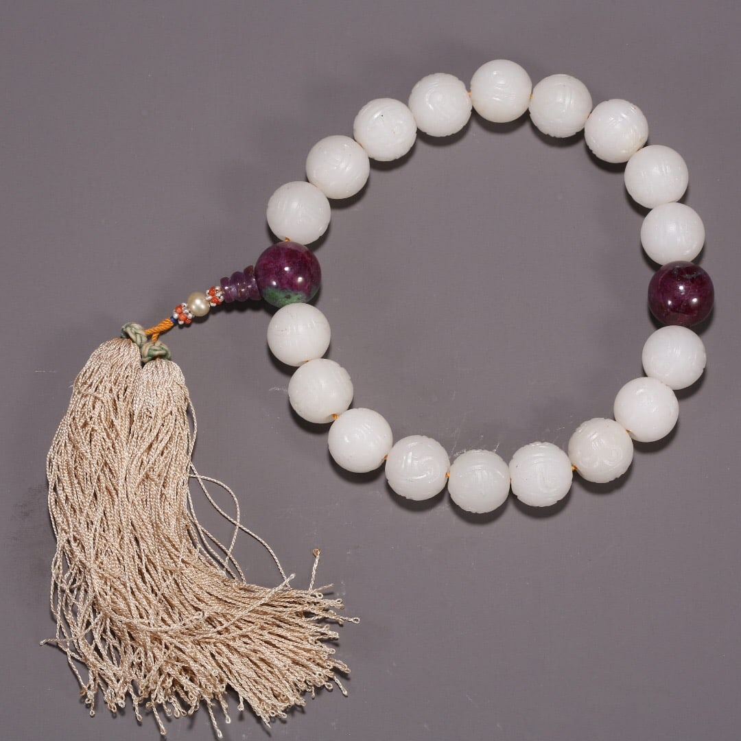 Hetian Jade Bracelet: 2*2/250g