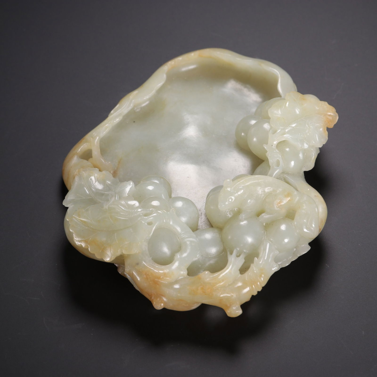 Ming Dynasty Hetian Jade Pebble Wash Basin: 12.8*10/288.5g