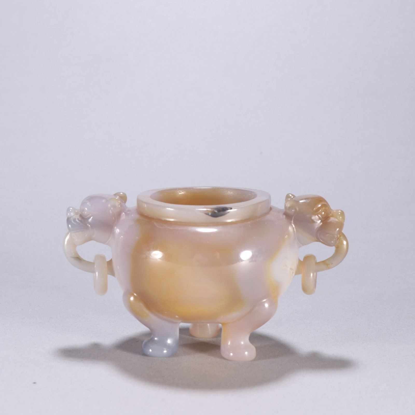 A Qing Dynasty Agate Incense Burner with Animal-shaped Handles and Movable Rings (1 of 5)