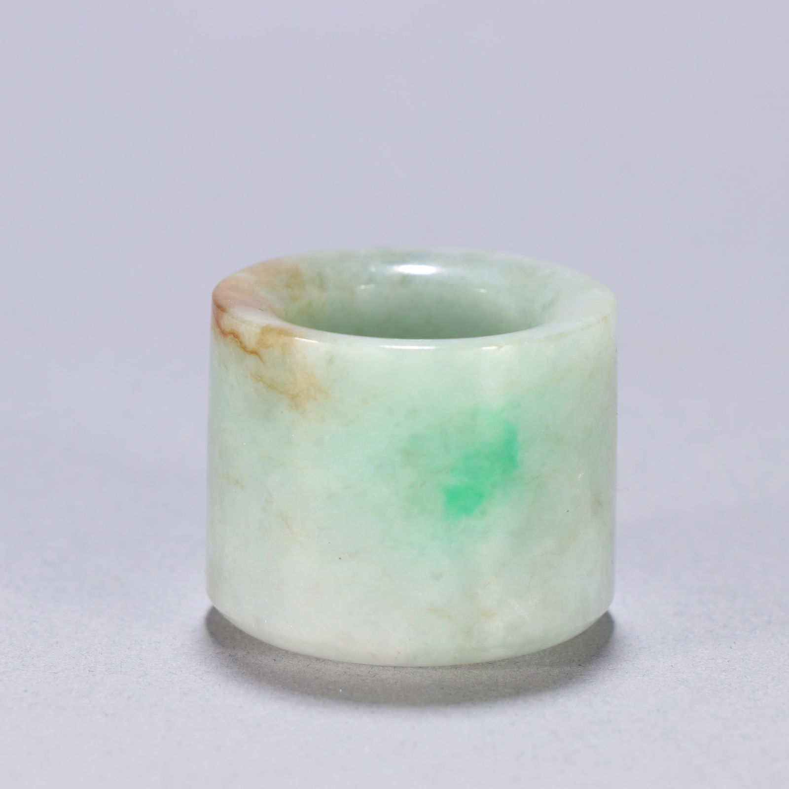Qing Dynasty Jadeite Thumb Ring (1 of 1)