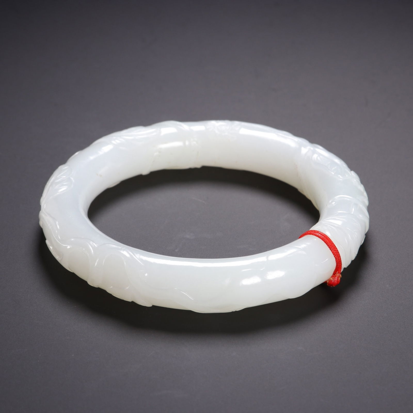 Qing Dynasty Hetian jade bracelet (1 of 1)