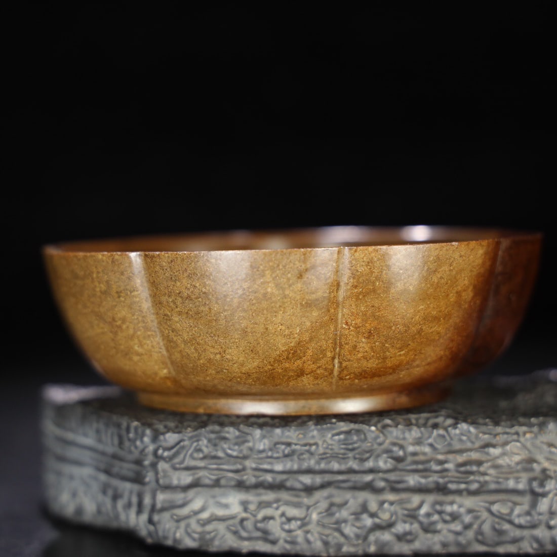 Hetian Jade Bowl (1 of 3)