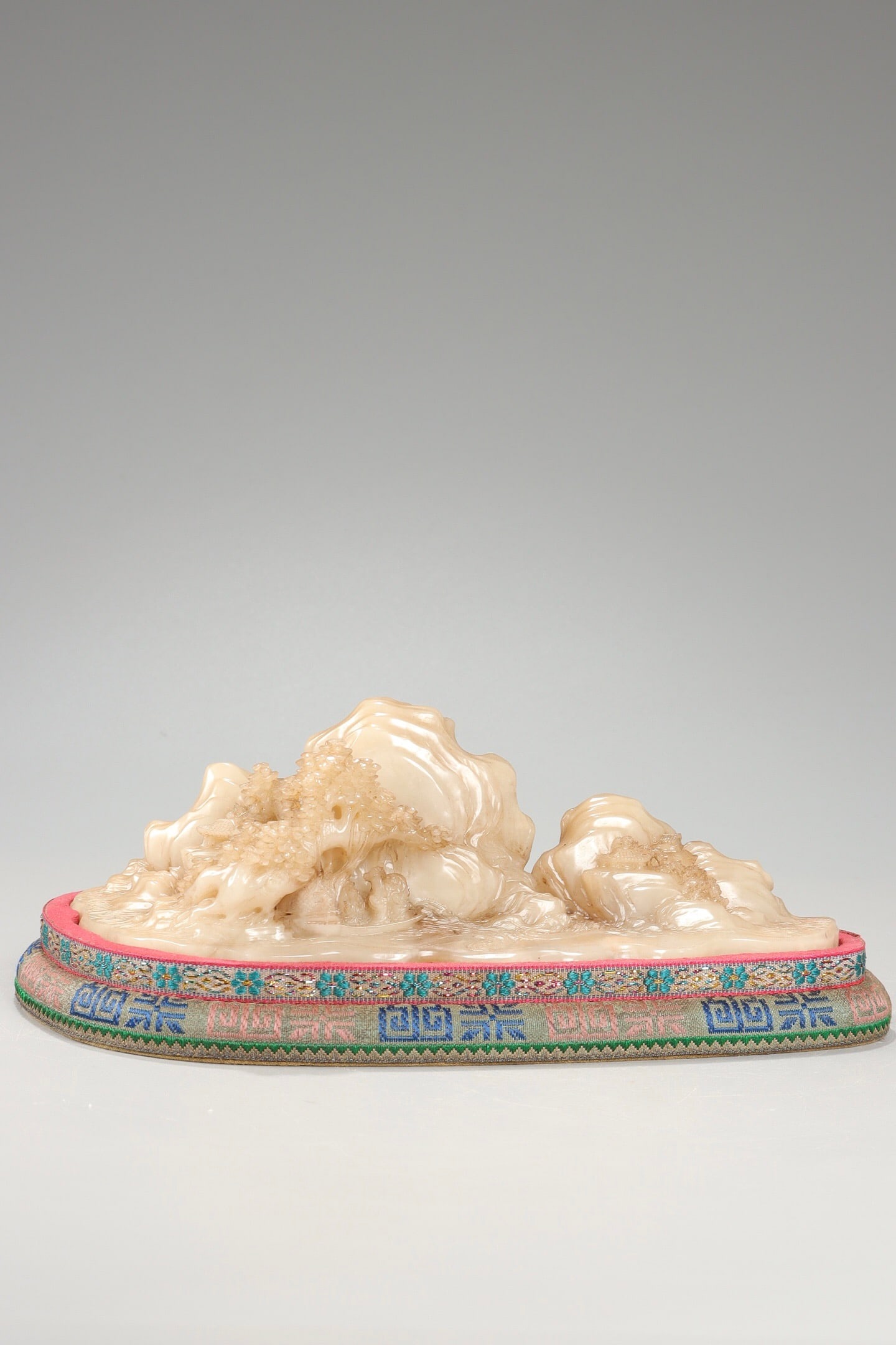 Qing Qing Brand Shoushan Stone Ornament (1 of 2)