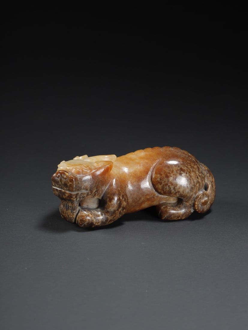 Hetian Jade Seed Carving: 6.6*2.7*2.5/67g