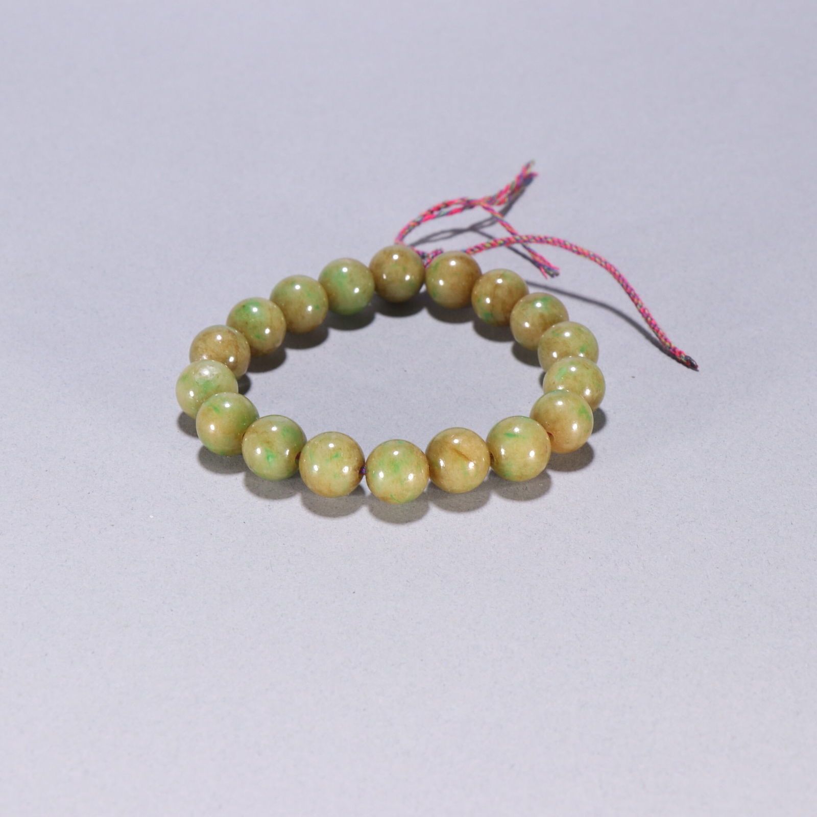 Qing Dynasty Jadeite Bracelet: 1/38.3g