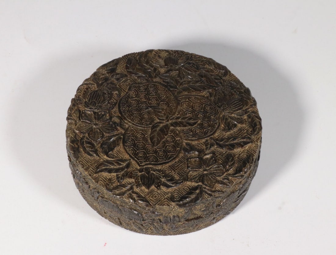 Agarwood Incense Box (1 of 4)