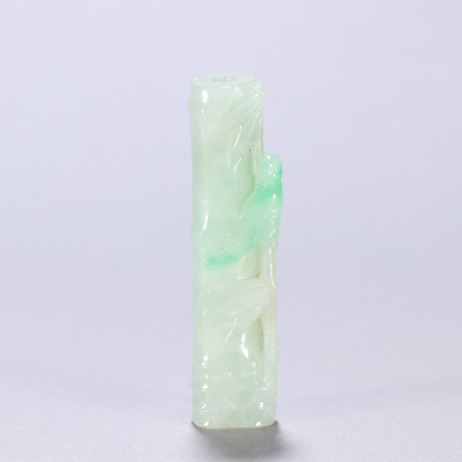 Qing Dynasty jadeite pendant (1 of 3)