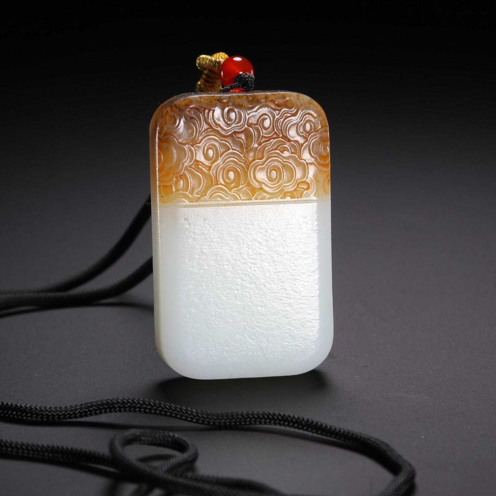 Hetian White Jade Plaque: 5*3/49.3g