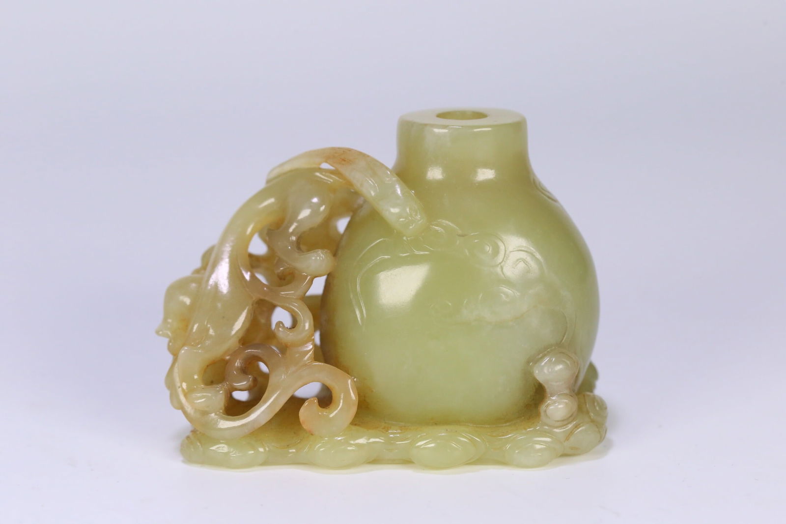 Hetian Yellow Jade Carving: 7.3*3.8*5.2/160g