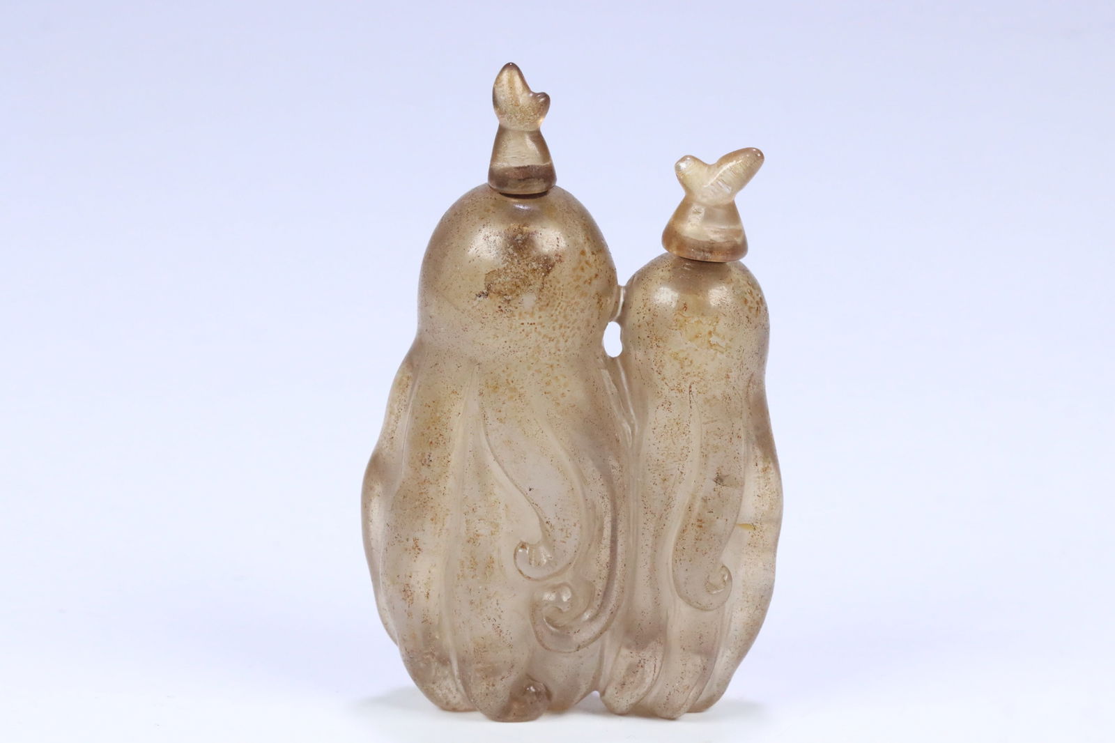 Qing Dynasty crystal conjoined snuff bottle (1 of 3)