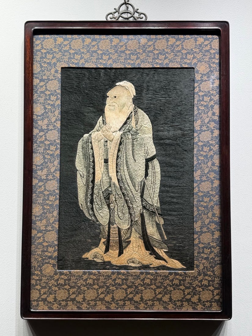 Qing Dynasty Su Embroidery: 66*46