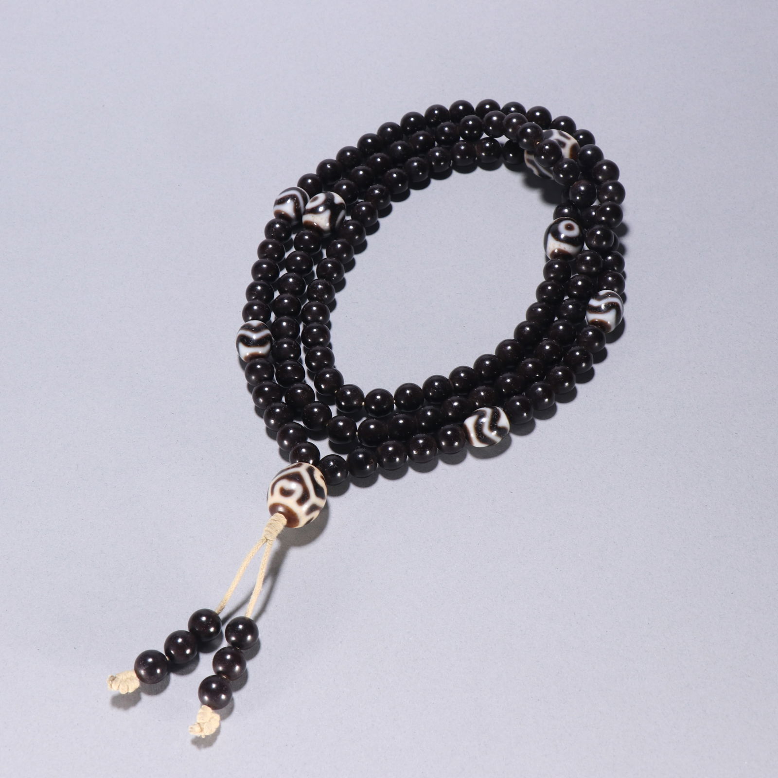 Coconut stem with 108 Buddhist beads (1 of 1)