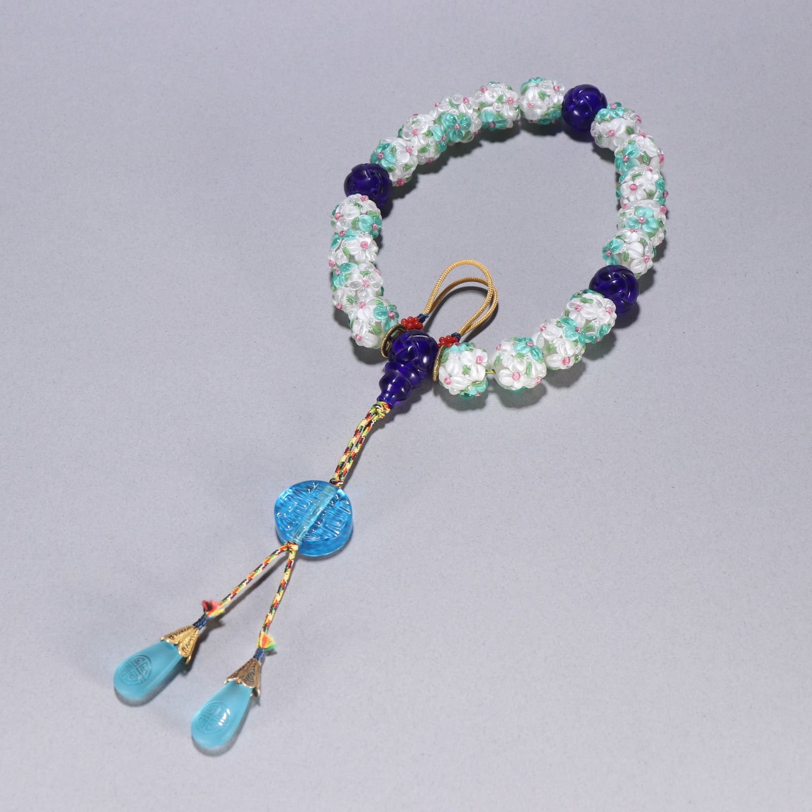 Qing Dynasty Liuli Duihua Eighteen Sons Handheld: 1.6/111.3g