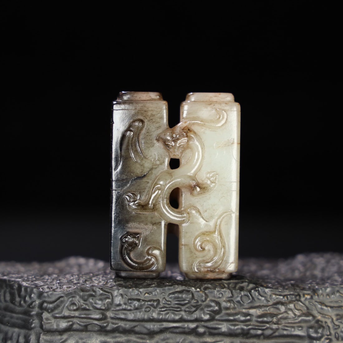 Hetian Jade Pendant: 5.7*4*2.2/80g