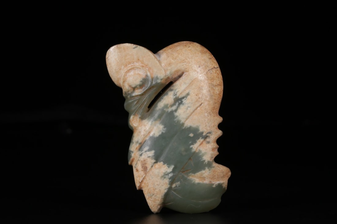 Hongshan Culture mark jade pendant: 7.4*4.6*1.2/63g