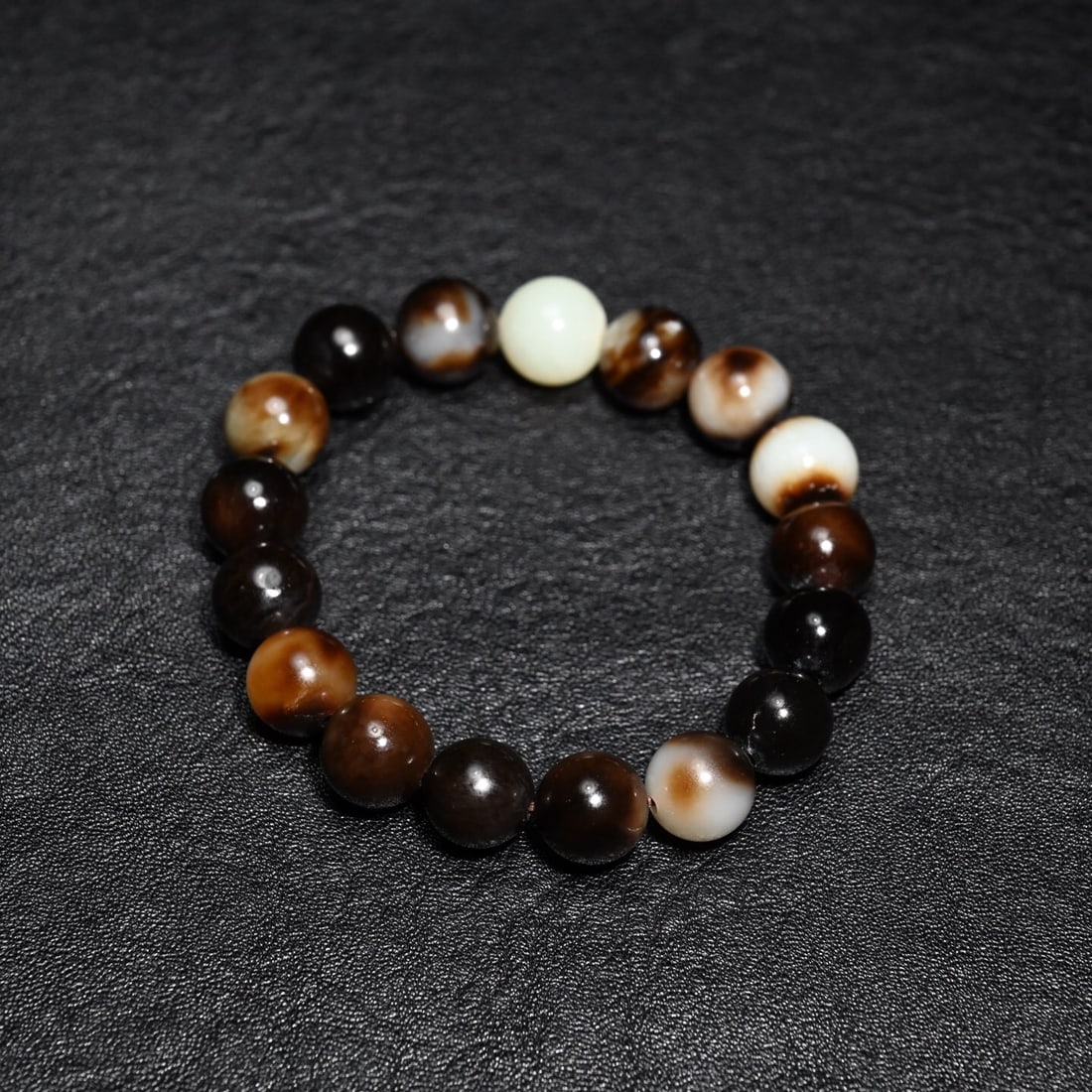 Hetian Jade Bracelet (1 of 1)